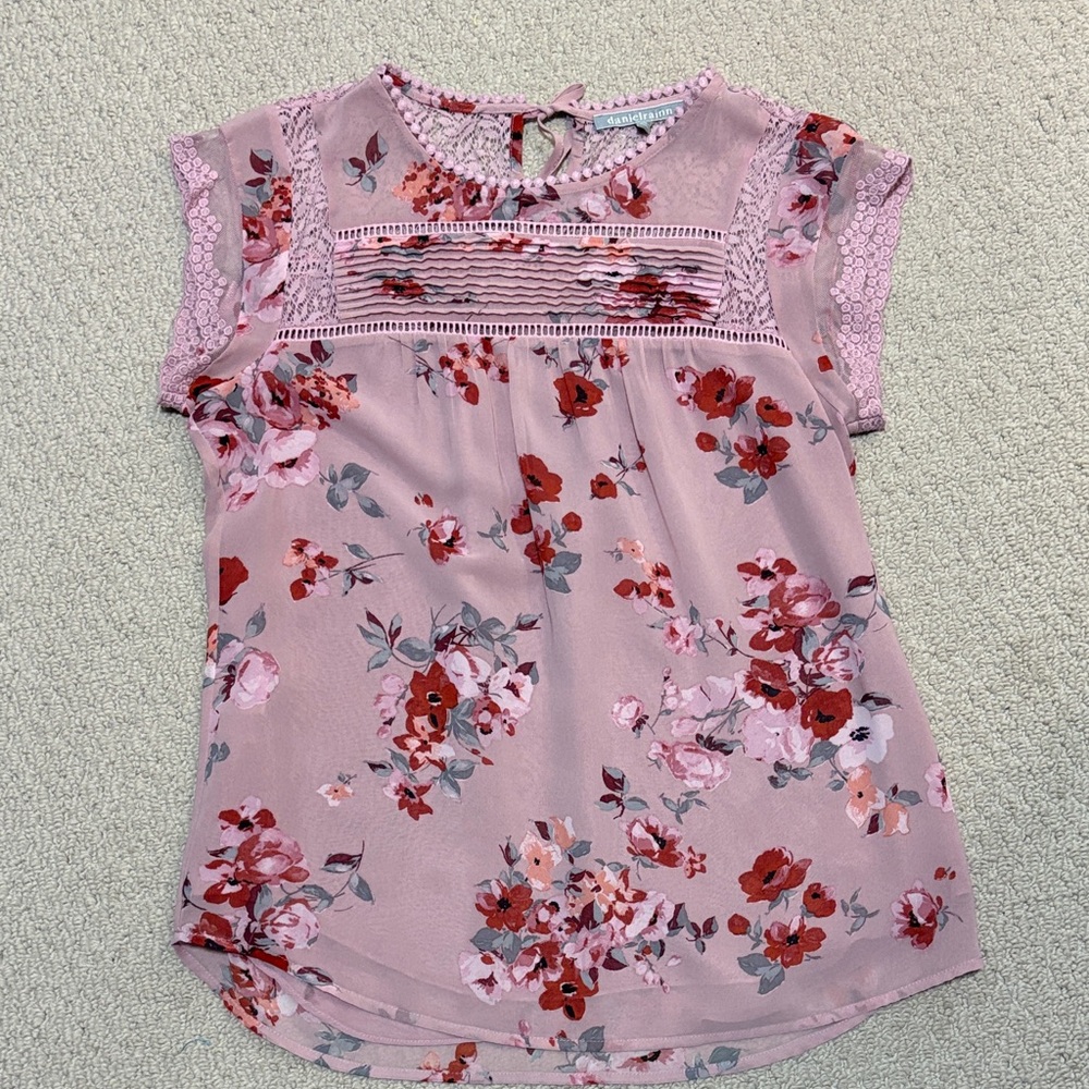Daniel Rainn Pink Floral Lace Women's Blouse